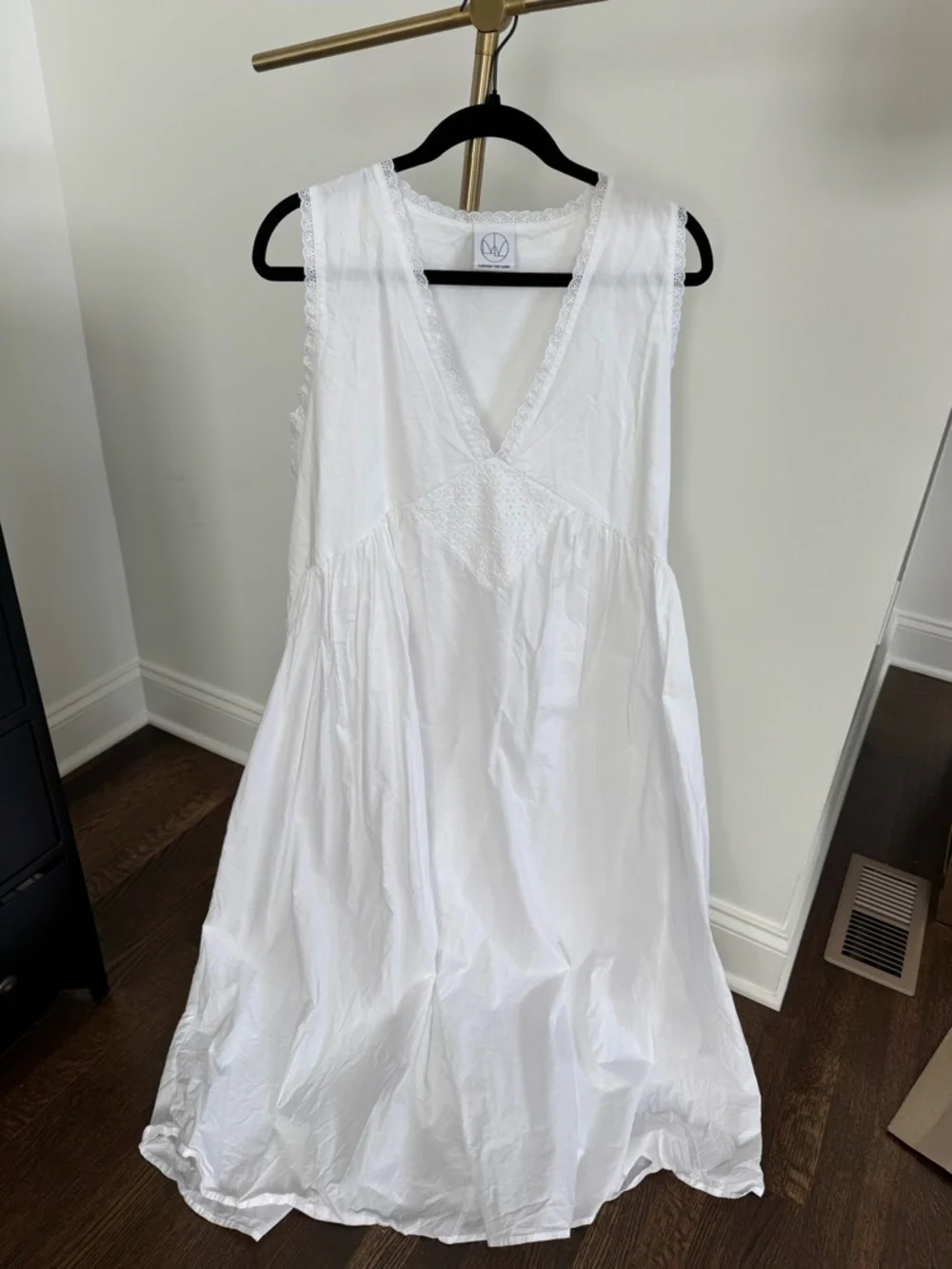 NEOT Laneway The Label Ivory Maxi Cotton Gown - Picture 3 of 5